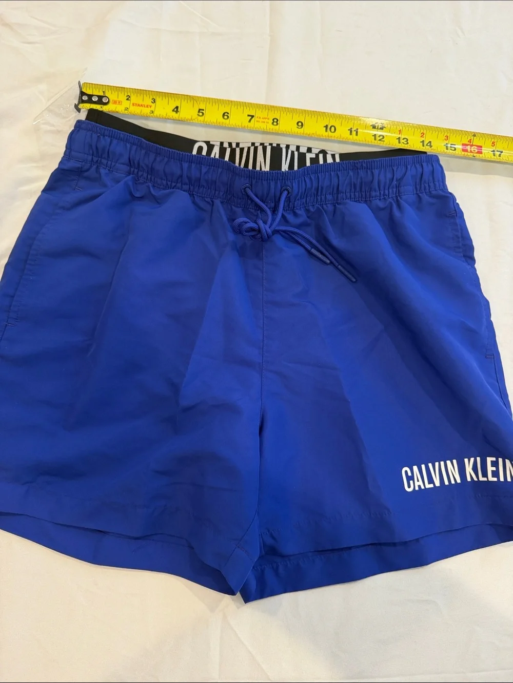 608104 Calvin Klein Men's classic blue swim or gym Shorts EUC